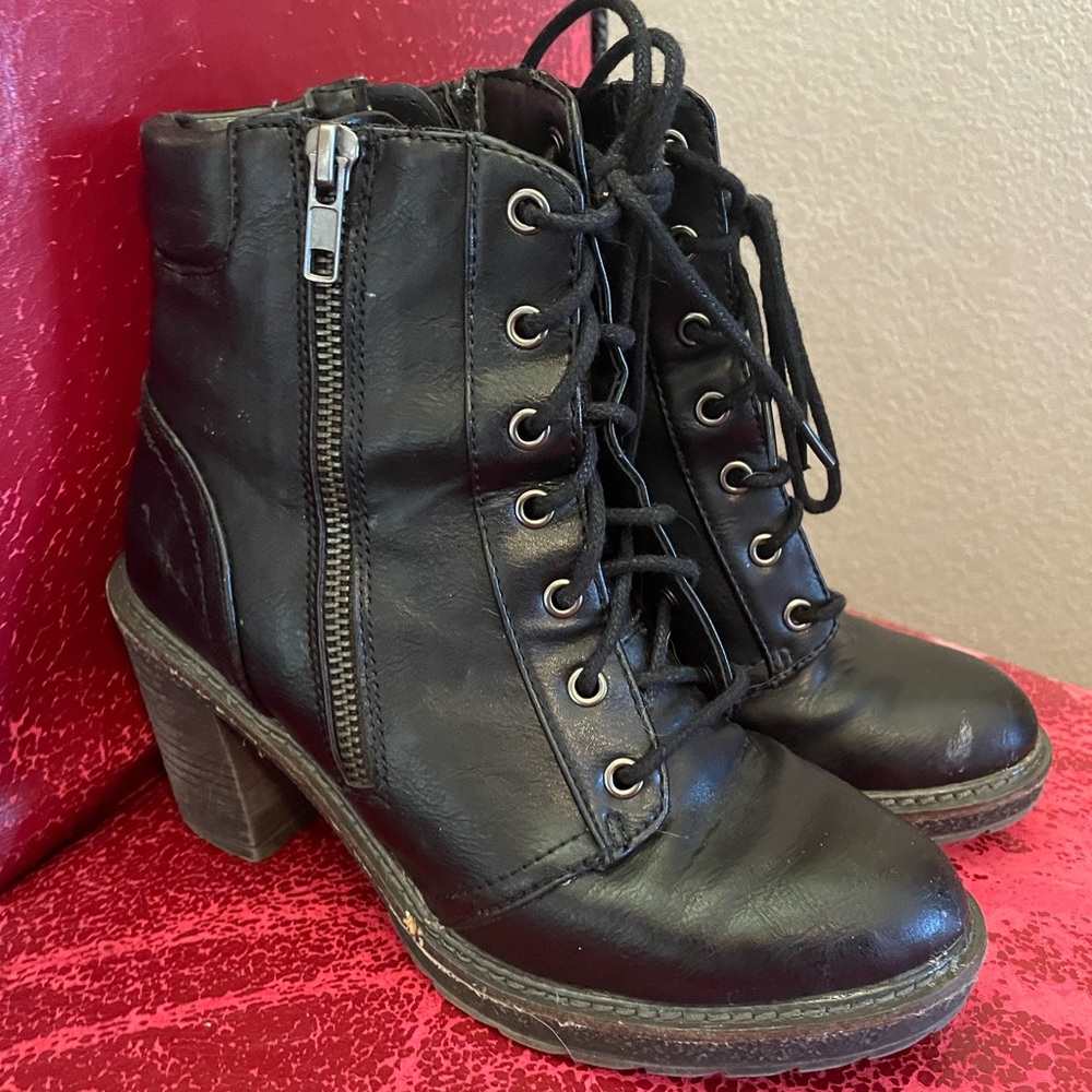 White mountain military style boot